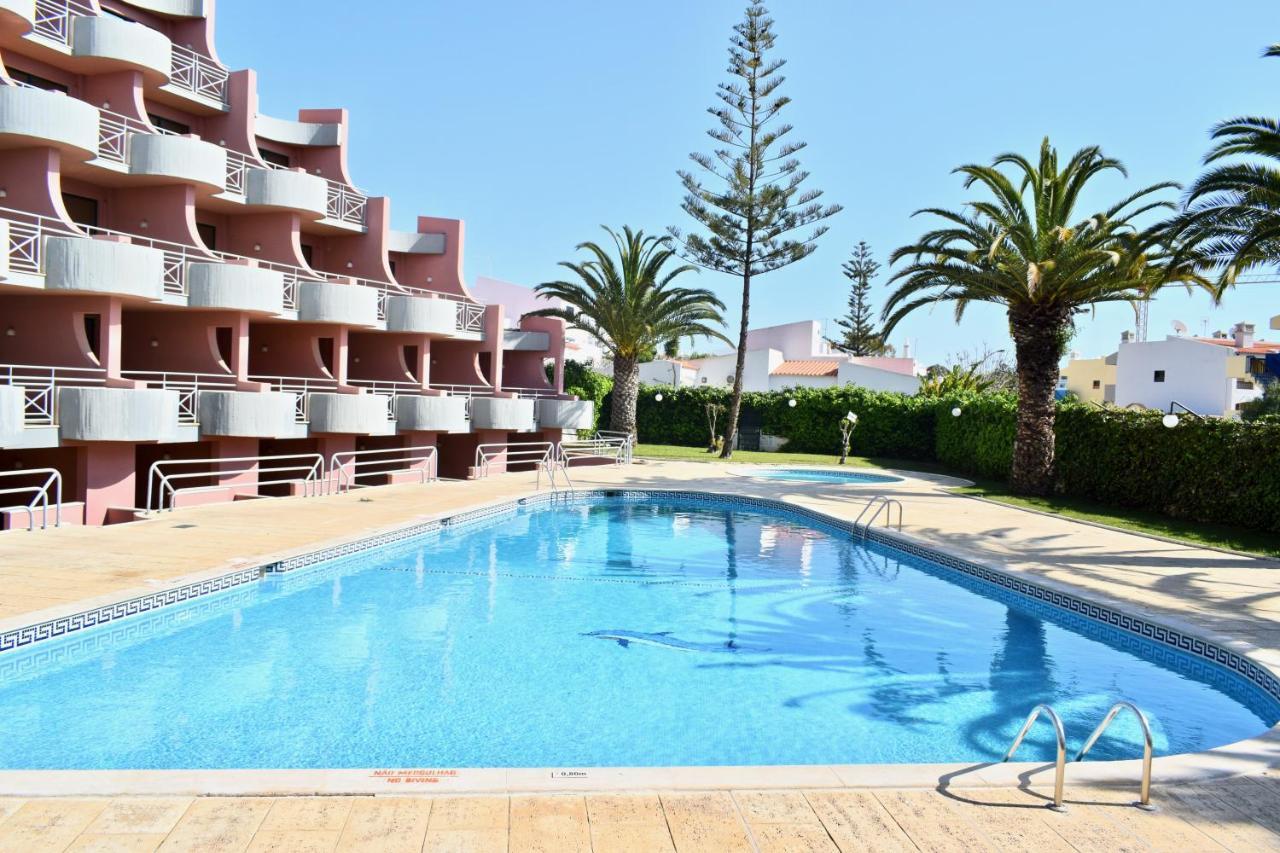 Clube Oceano Apartments Albufeira Bagian luar foto