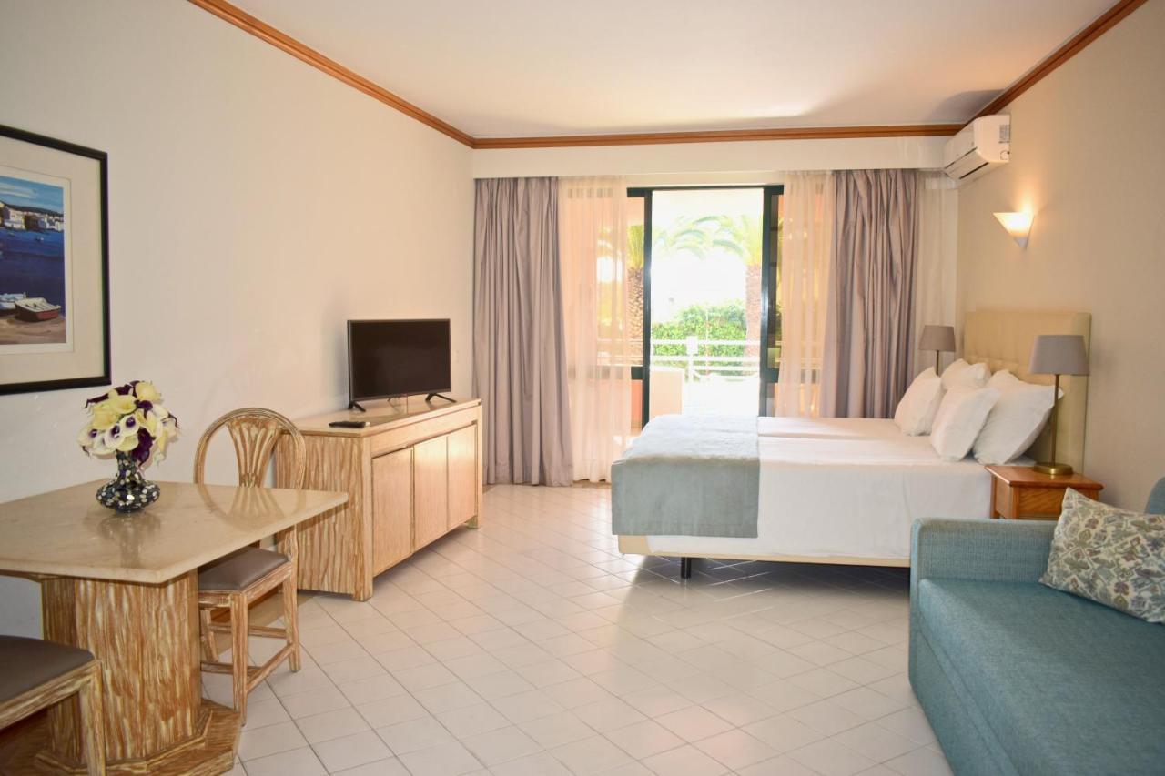 Clube Oceano Apartments Albufeira Bagian luar foto