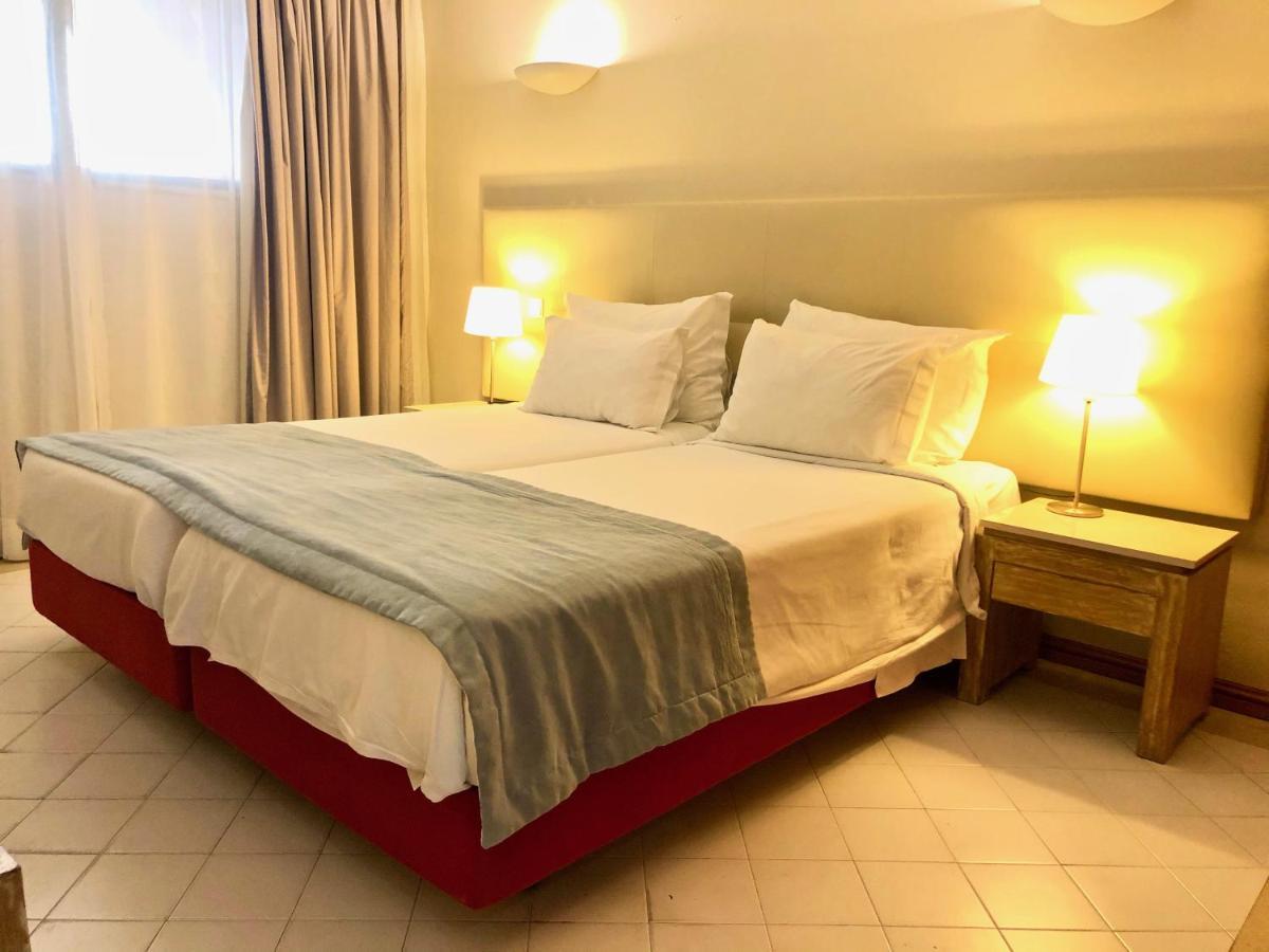 Clube Oceano Apartments Albufeira Bagian luar foto